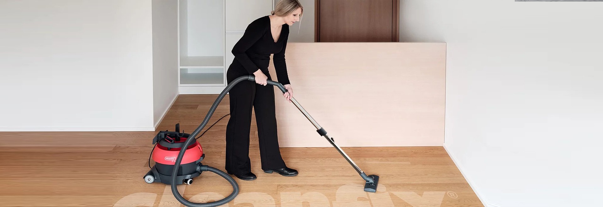 Dry Vacuum Cleaner - Cleaning